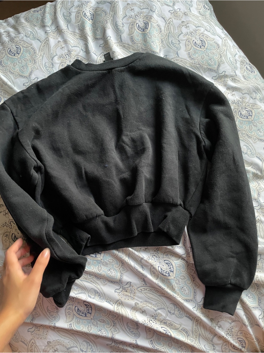 Women's Black Cropped Sweatshirt - Classic Crewneck